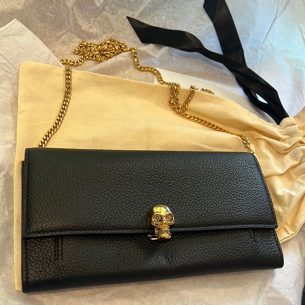 Alexander McQueen Black Skull Wallet on Detachable Chain